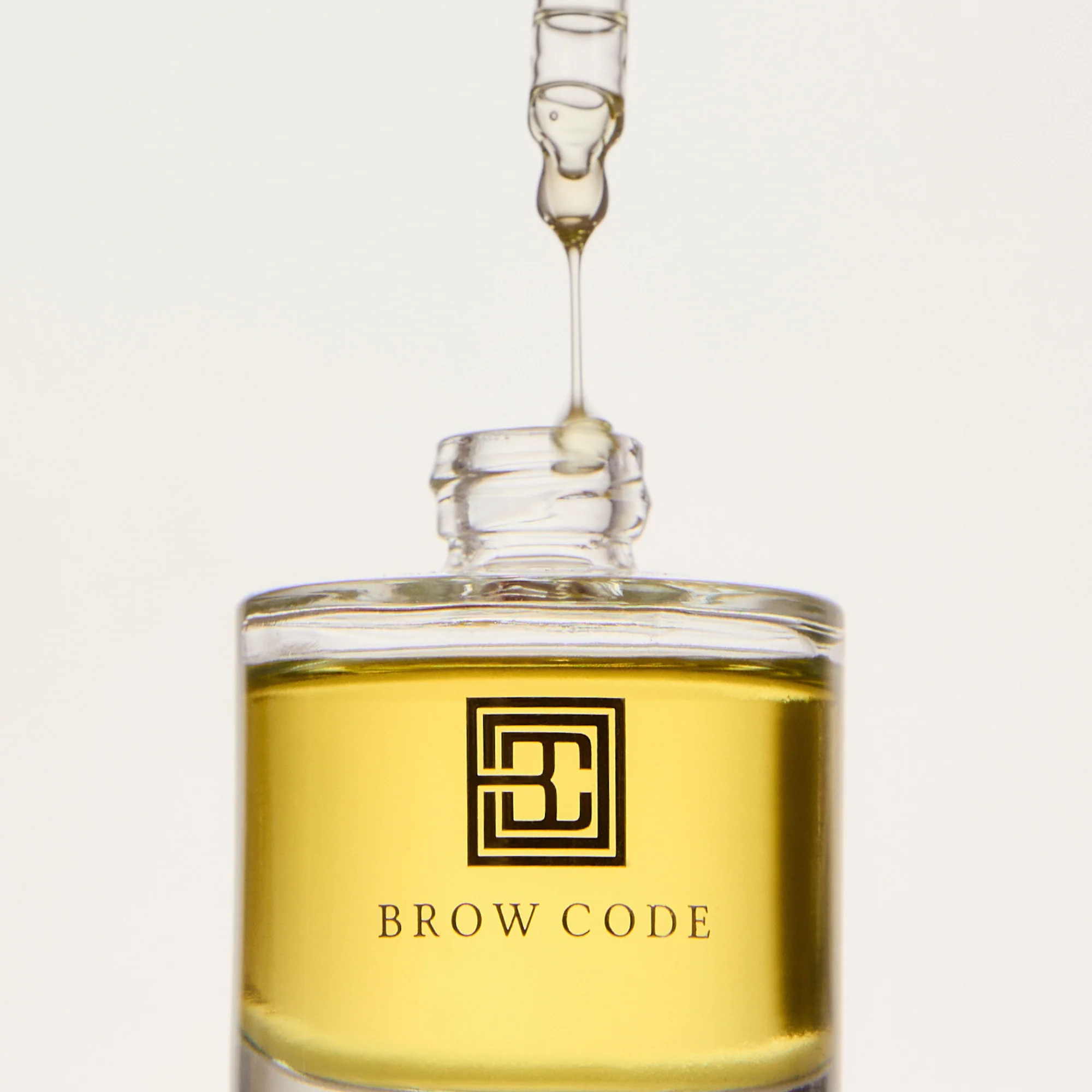 Brow Gold Nourishing Growth Oil 30ml - Image 6